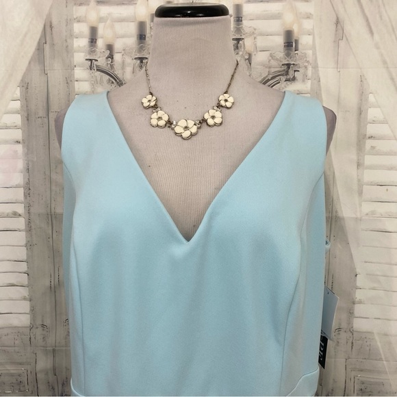 Xscape Size 14W Plus Aqua Blue Ruffled Midi Sleeveless Sheath Dress V Neck NWT - Picture 4 of 13